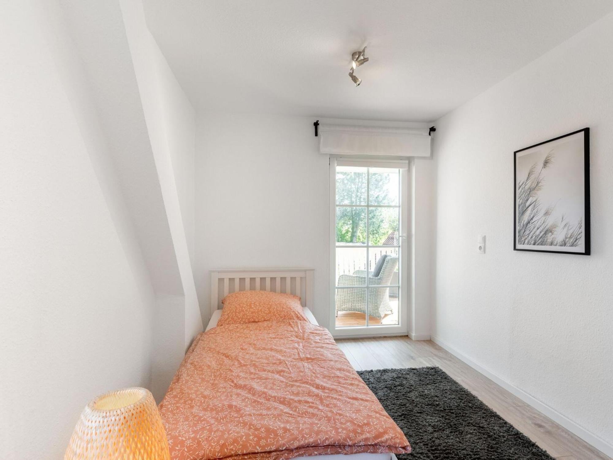Enticing Holiday Home In Oldenburg With Garden Near Sea Dannau Екстериор снимка